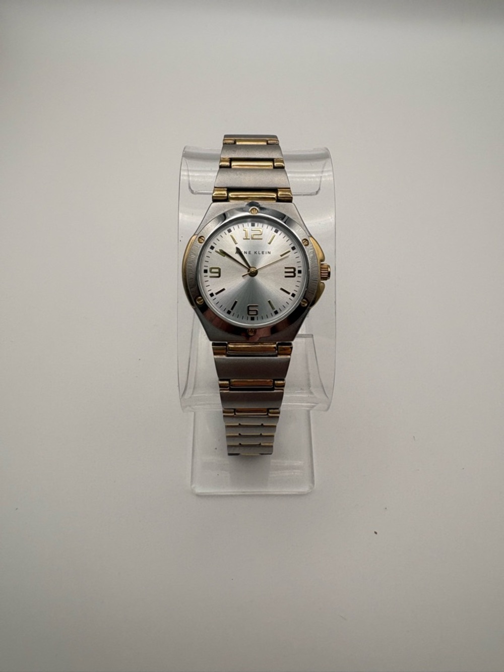 Anne Klein Two-Tone Stainless Steel Watch Silver & Gold New Battery Works! WR100